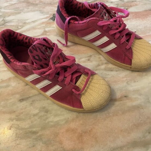 Adidas Superstar Fuchsia Suede athletic shoes size 37.5 used