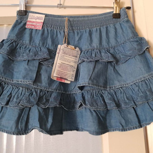 Zara Kids denim skirt new, size 9-10 years