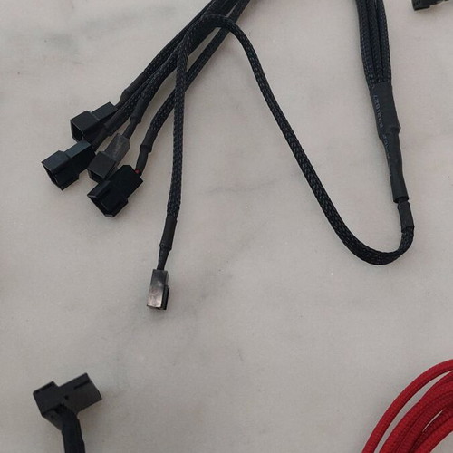 Sleeved computer power supply cables for graphics card SATA like new