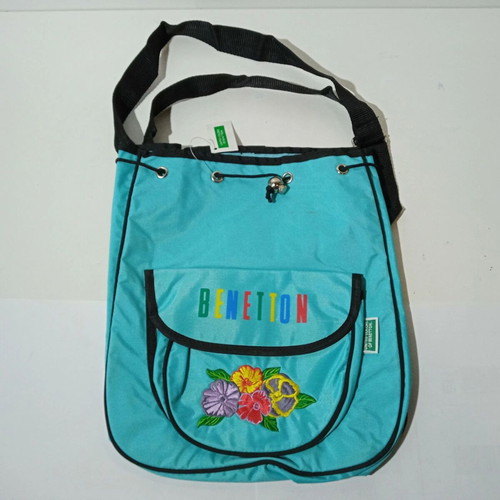 United Colors of Benetton Vintage Shoulder School Bag like new