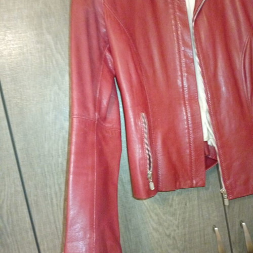 Leather jacket used, red, size medium