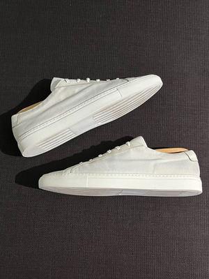 Common Projects Achilles Canvas Sneakers men's size 45, good condition, creamy white