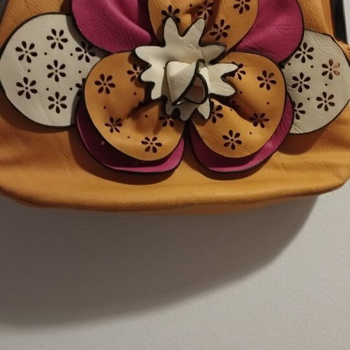 Vintage women's bag like new, yellow, unique design