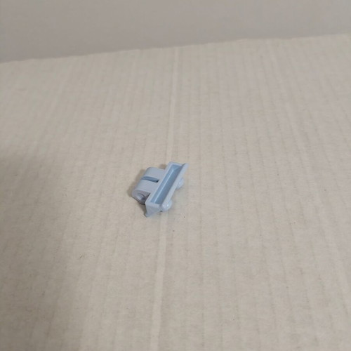 Blue hinge from Playmobil used