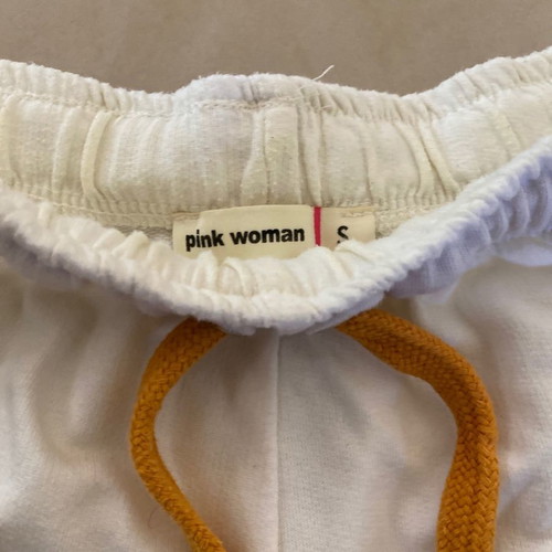 Shorts S white pink woman never worn