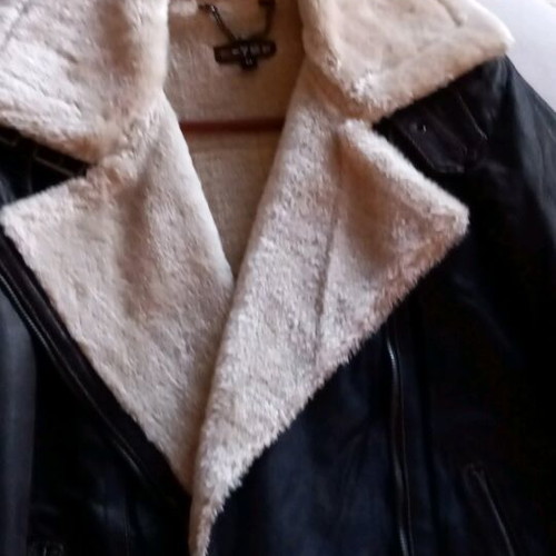 Leather jacket like new, size M
