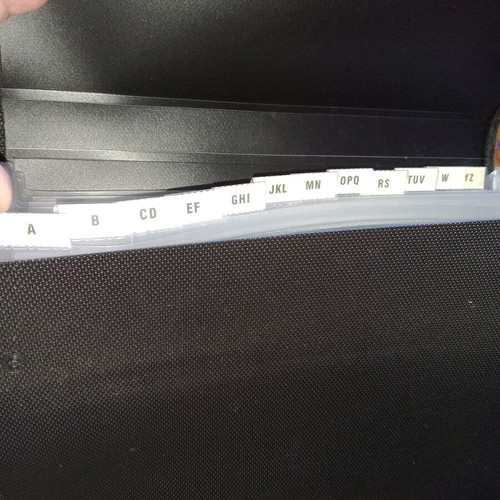 Document briefcase like new, black with multiple filing pockets