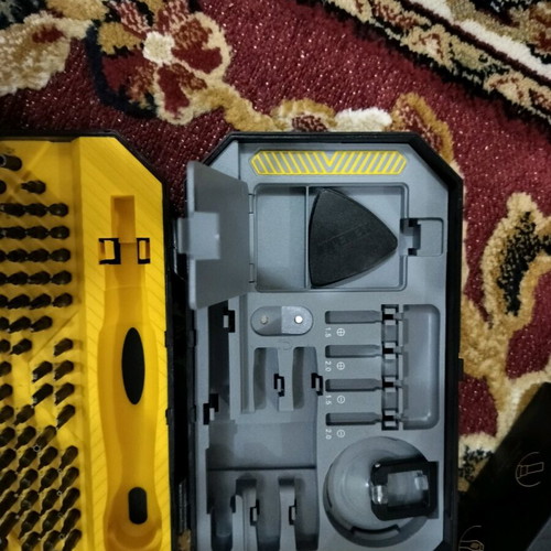 Precision screwdriver set 145 pieces new, professional