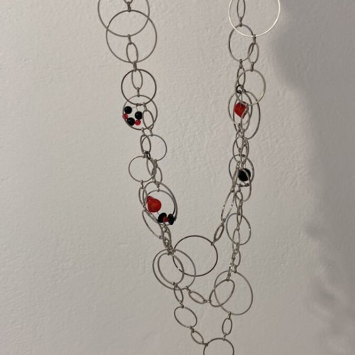 Handmade necklace with triple chain and coral elements like new