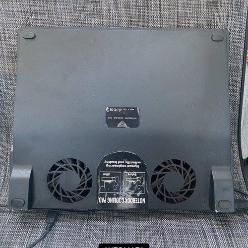 Laptop stand with fan like new