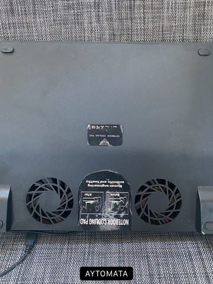 Laptop stand with fan like new