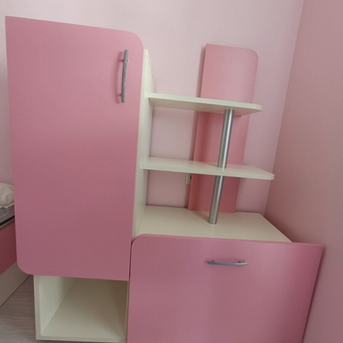 Children's bedroom furniture set like new, girl