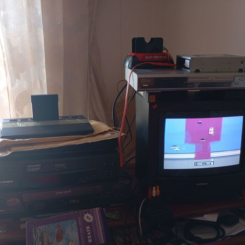 Atari 2600 used with 3 games in box and Greek manual