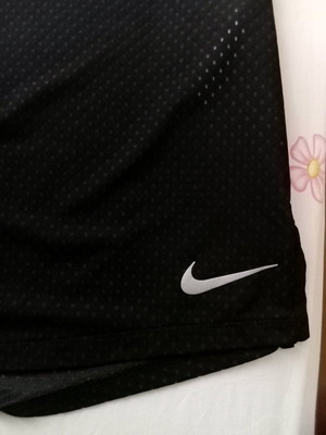 Nike φανελάκι small μεταχειρισμένο, αέρινο και ελαφρύ