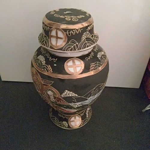 Satsuma vase set of 2 and candle holder used