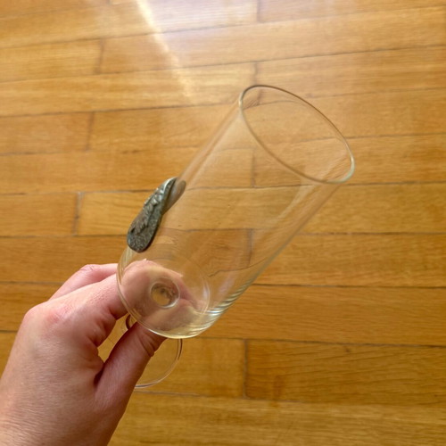 Drink glass with coin like new, collectible crystal stemmed