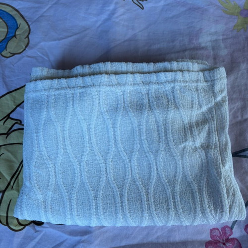 White shorts size M like new