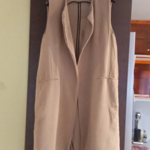 Zara women's long vest like new, beige, size M
