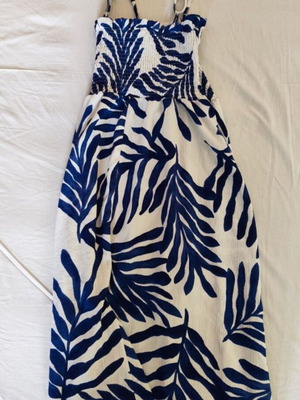 Summer dress with blue details size S like new by H&M
