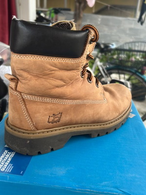 Stonekit leather work boots size 43, authentic