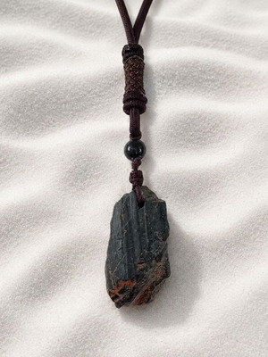 Necklace with cord and raw tourmaline new, black and brown