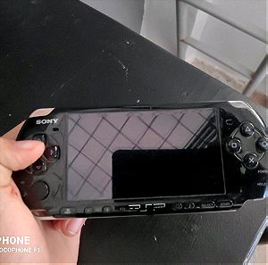 PSP 3000 με πειρατικό πρόγραμμα και με καλά παιχνίδια