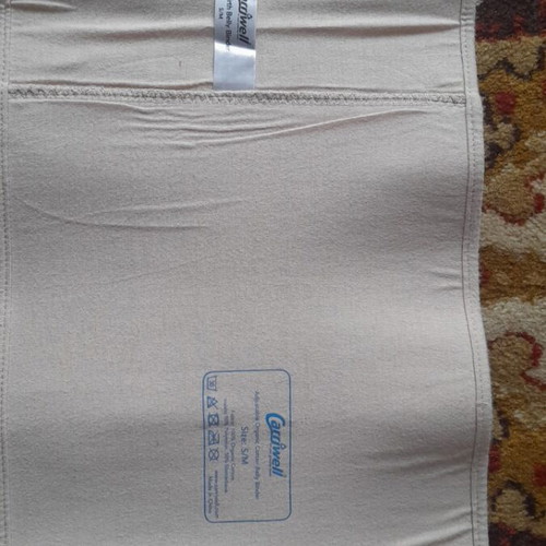 Carriwell post birth belt new, beige