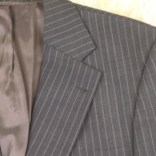 Mario Barutti men's pinstripe blazer size 50 used