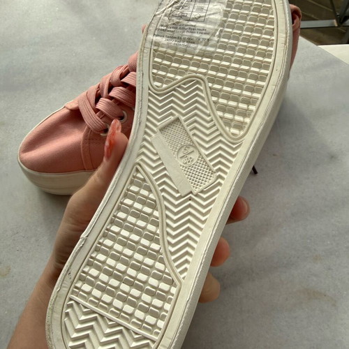Primark pink athletic shoes new, size 38.5