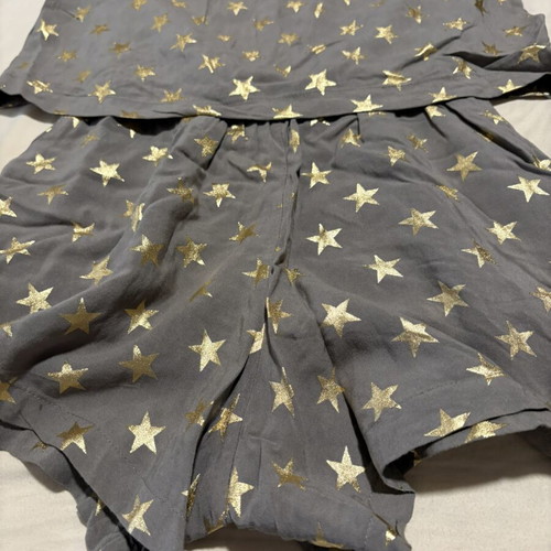 Gaudi Teen Shorts used, size 7, gray and gold