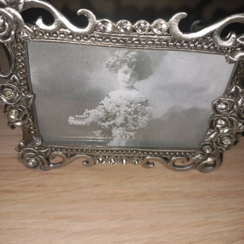 Silver photo frames new, set of 2 small decorative