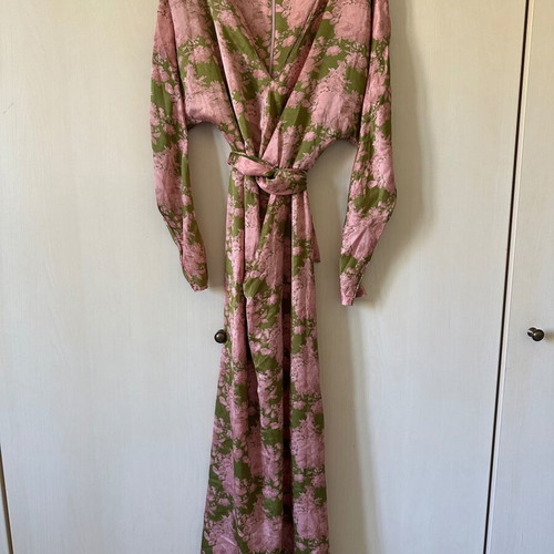 Milkwhite dress small, like new, pink and green