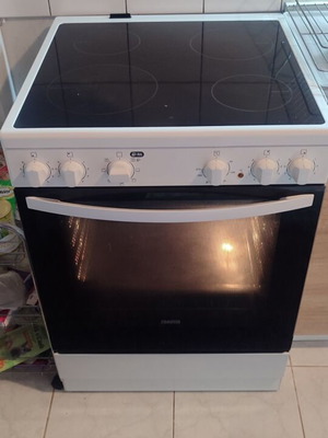 Φούρνος Zanussi σαν καινούργιος, πλήρως λειτουργικός