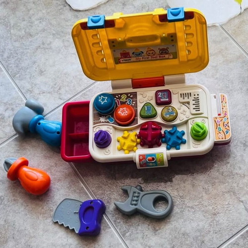 Children's tool box with sound and light like new, educational