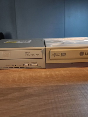 LG GSA-4163B DVDRW and Acer CDRW drive used