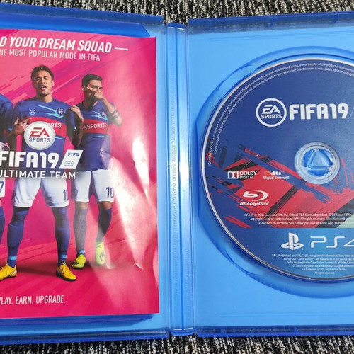 FIFA 19 PS4 game used, fully functional