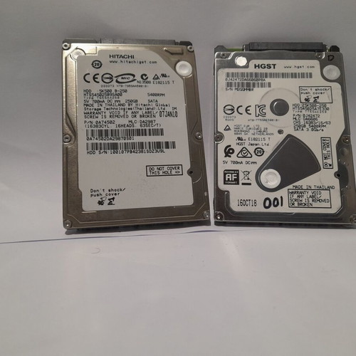 Σκληροί δίσκοι Hitachi HGST 250 GB 2.5" σαν καινούργιο, 2 τεμάχια