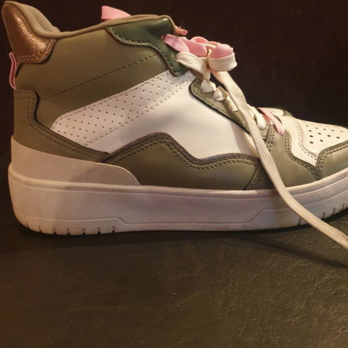 Stradivarius kids sneakers like new, size 38, white