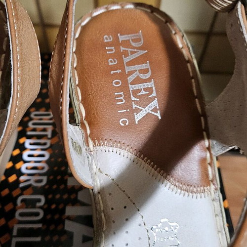 Parex sandals like new, size 39