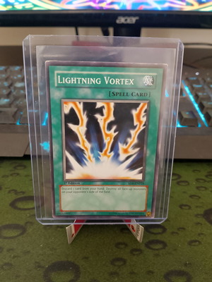 Lightning Vortex used Yu-Gi-Oh! card SD6-EN028
