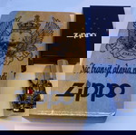 ZIPPO Sic Transit Gloria Mundi", σε ξύλινη θήκη. Νέος. Αποκλειστικός.
