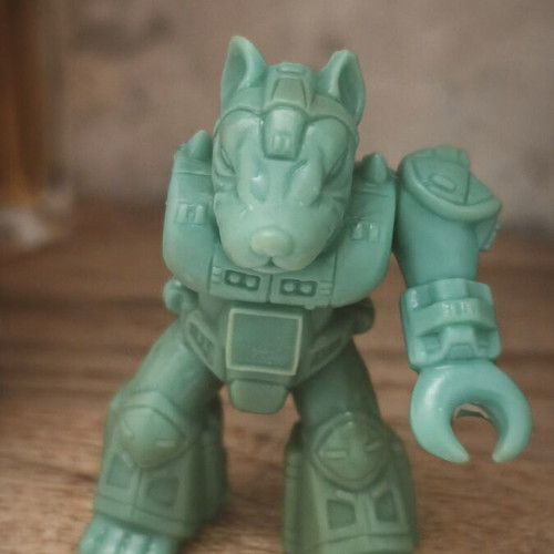 Teratomachos blue dog figure