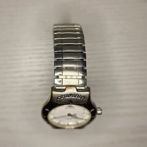Catamaran Pacific wristwatch, quartz, silver