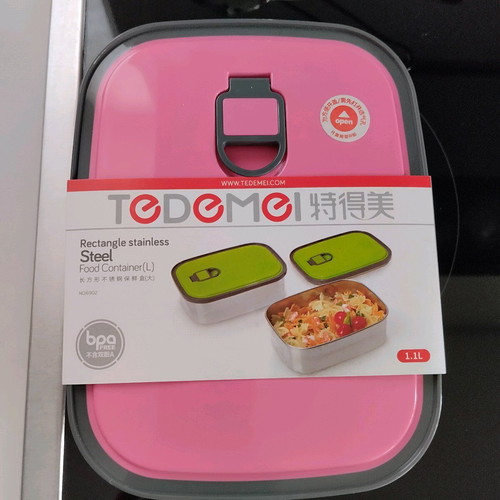 Food containers 2 stainless steel and one plastic with divider new, pink
