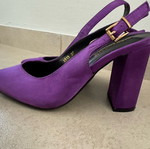Women's purple sandals size 37 new with thick heel