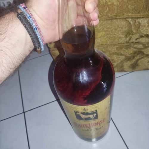 White Horse whisky sealed 4.5 liters, about 45 years old