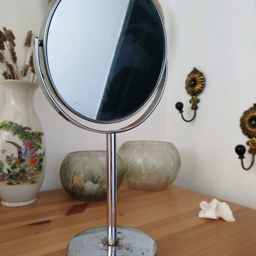 Double mirror used with 3x magnification, height 30 cm