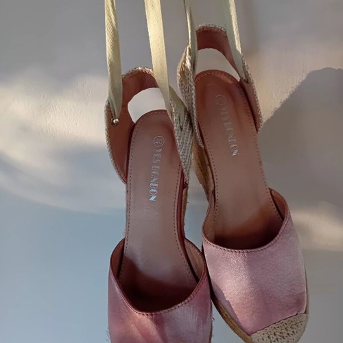 Yes Bonbon dusty pink platform sandals like new, size 40