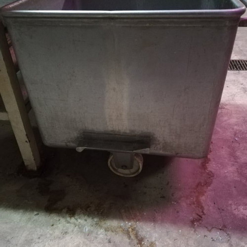 Stainless steel wheeled container used for liquids and solids