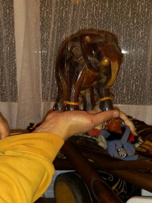 Wooden elephant handmade from Africa new
